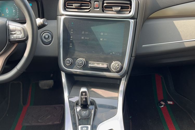 Used Lynk & Co 01 2017 2.0T Two-Wheel-Drive Version