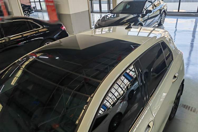 Used Volkswagen Golf 2024 280TSI DSG R-Line 50th Anniversary Edition