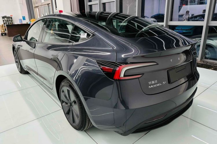 Used Tesla Model 3 2023 Rear-Wheel-Drive Version