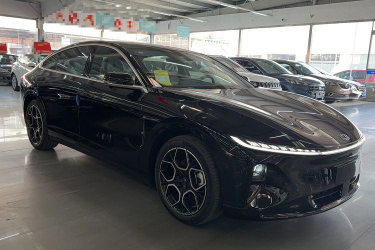 Used CHANGAN NEVO A07 2025 Blue Whale Range-Extending Version 230 Flagship Model Exterior 3