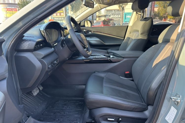 Used Baojun Valli 2021 1.5T Naqu Starry Sky CVT Flagship Model Left Front Seat