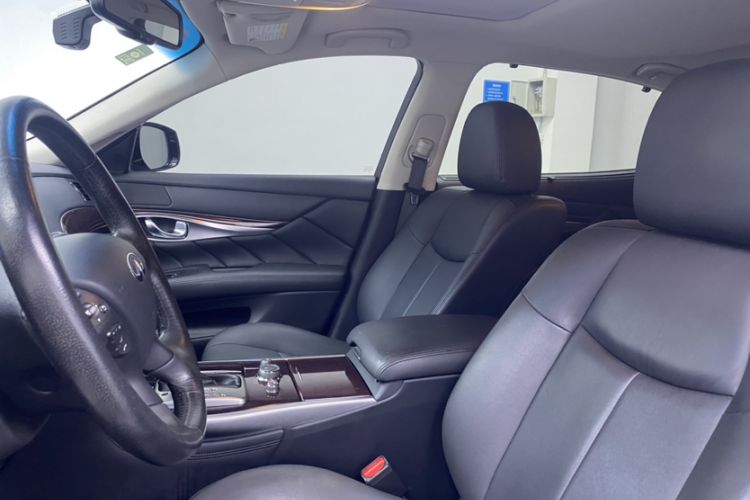 Used Infiniti Q70 2019 Q70L 2.0T Elite Plus Version Interior 5