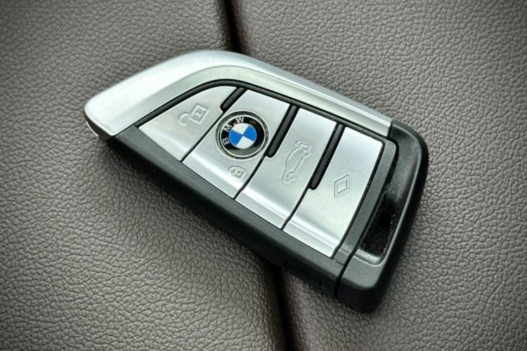 Used BMW 5 Series 2022 Updated 530Li Leading Edition Luxury Package