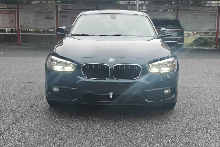 Used BMW 1 Series 2016 118i Leading Model Exterior 1