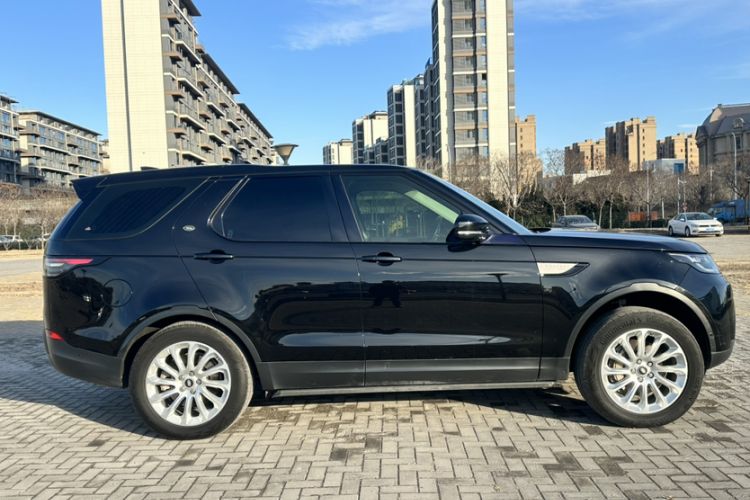 Used Land Rover Discovery 2019 3.0 SC V6 SE