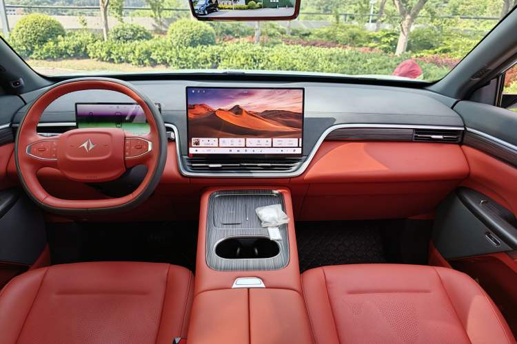 Used Dongfeng eπ eπ008 2025 210Ultra LikeYi Edition 6-Seater
