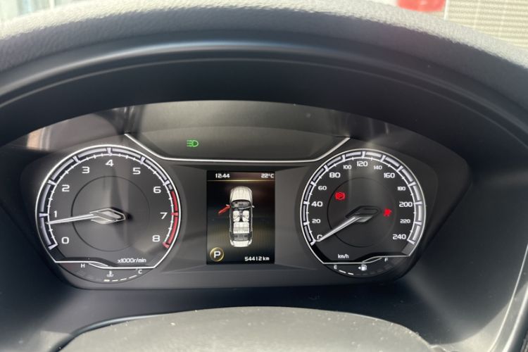 Used Geely Auto Emgrand GT 2021 1.8T Flagship Edition Odometer Close Up