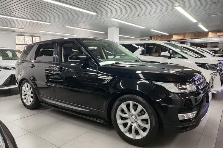 Used Land Rover Range Sport 2017 3.0 SC V6 HSE Exterior 5