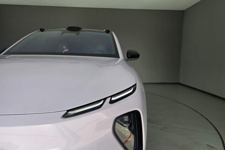 Used Nio EC6 2024 75 kWh Left Front Headlight