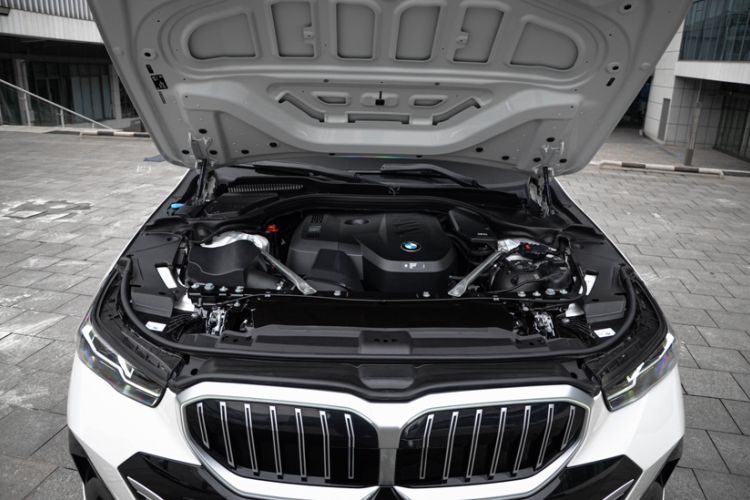 Used BMW 5 Series 2024 530Li Leading Model M Sport Package
