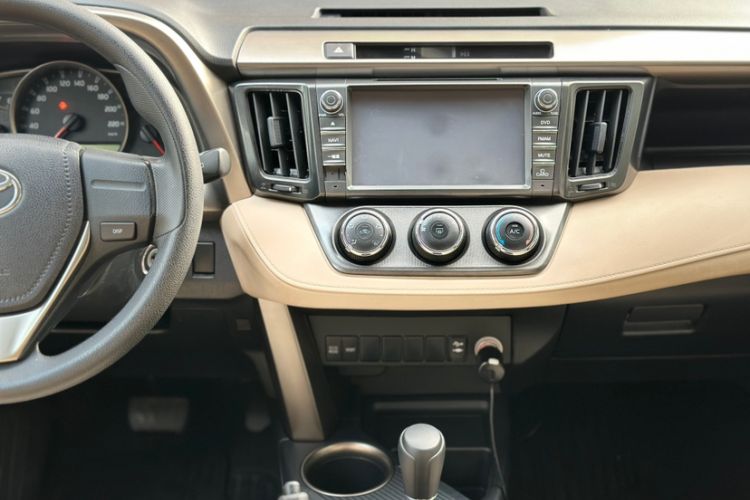 Used Toyota RAV4 2015 2.0L CVT Two-Wheel Drive Urban Edition