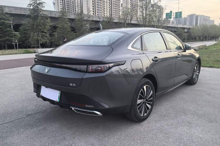 Used CHANGAN Eado PHEV 2025 Smart New Blue Whale 145KM Battleship Edition