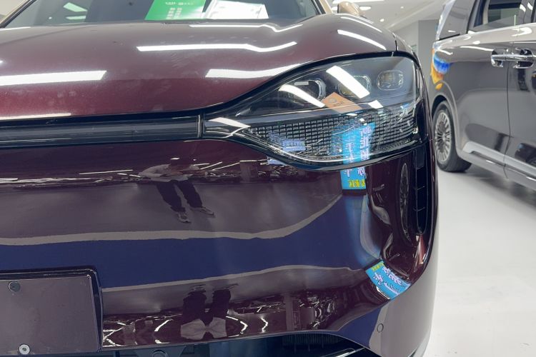 Used Hima AITO M9 2025 Extended-Range Ultra Version 52 kWh 6-Seater Left Front Headlight