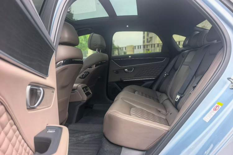 Used BYD Han 2023 DM-i Champion Edition 121KM Prestige Model