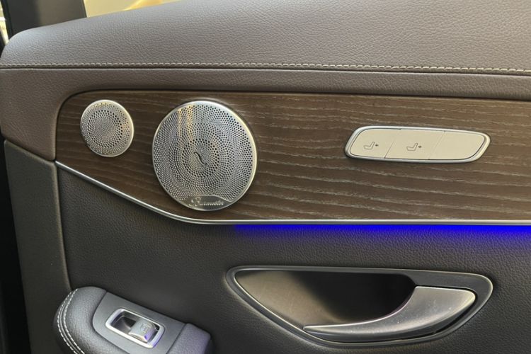 Used Mercedes-Benz GLC 2021 GLC 260 L 4MATIC Luxury Model Interior 9