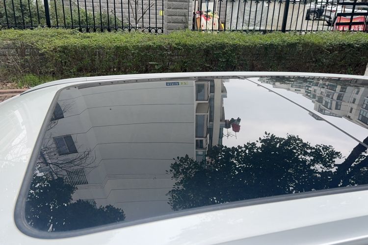 Used Oshan Z6 2023 Blue Whale 1.5T DCT Smart Luxury Model