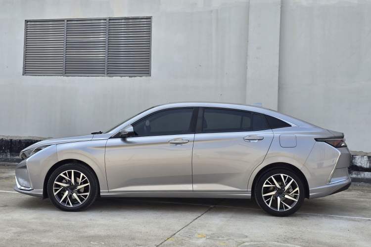 Used Dongfeng Aeolus Yixuan 2020 230T Automatic Cool Track Edition
