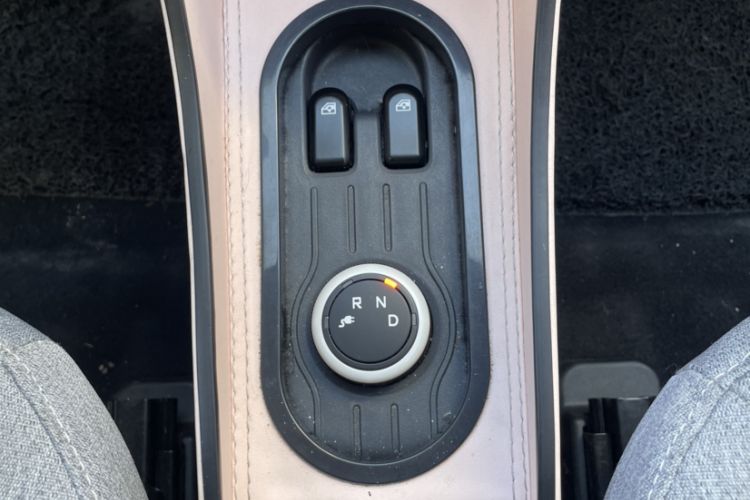 Used Wuling Hongguang MINIEV 2022 Macaron Premium Model – Lithium Iron Phosphate Interior 7