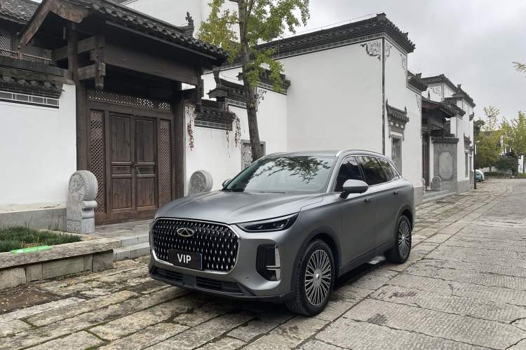 Used Chery Tiggo 8 L 2024 2.0T Two-Wheel Drive Prestige Version 5 Seats