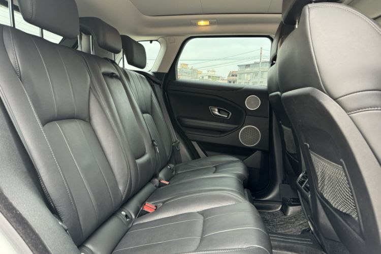 Used Land Rover Range Evoque 2017 2.0T SE Smart Glow Edition
