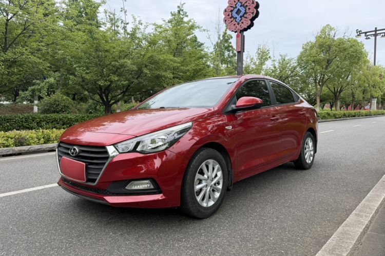 Used Hyundai Verna (new generation) 2016 1.4L Manual Cool Edition GLS