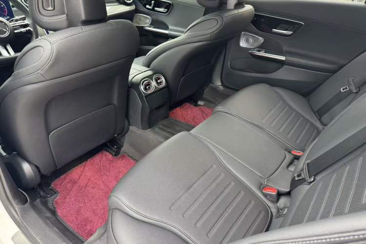 Used Mercedes-Benz C-Class 2023 Restyled C 260 L Sport Edition
