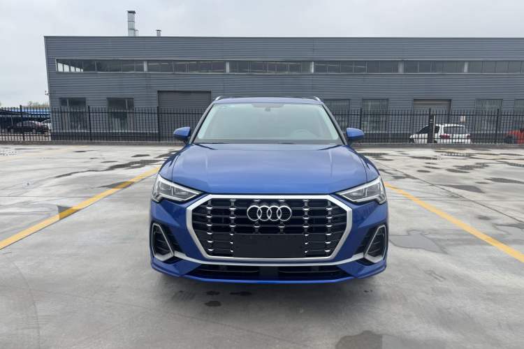 Used Audi Q3 2019 35 TFSI Fashion Dynamic Model Exterior 1