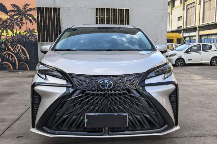 Used Toyota Sienna 2021 2.5L Hybrid Comfort Edition