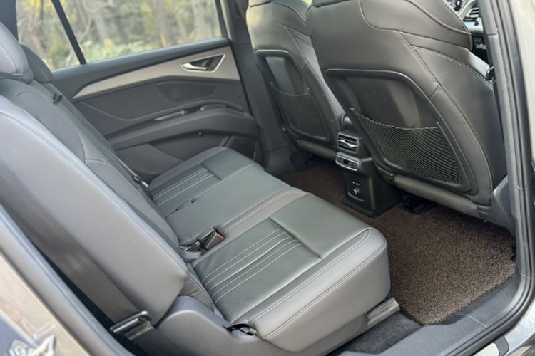 Used Audi Q5 e-tron 2023 40 e-tron Shining Edition Mecha Kit
