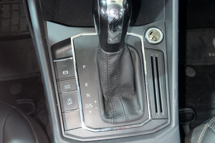 Used Volkswagen Lavida 2019 1.5L Automatic Comfort Edition China VI Standard