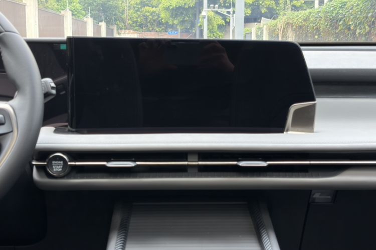 Used Ford Edge 2024 Ford Explorer L 2.0T EcoBoost Four-Wheel Drive 7-Seater Fashion Edition
