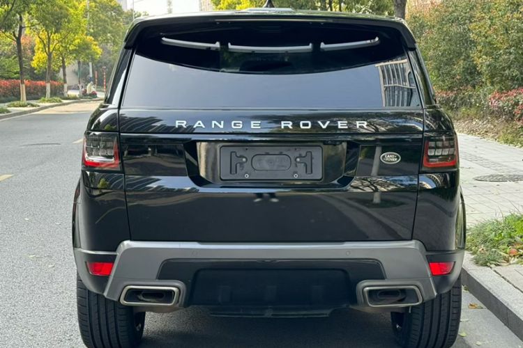 Used Land Rover Range Sport 2022 3.0 L6 SE Exterior 4