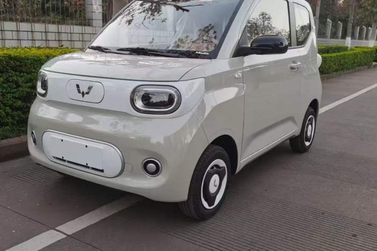 Used Wuling Hongguang MINIEV 2024 3rd Generation 215km Youth Edition