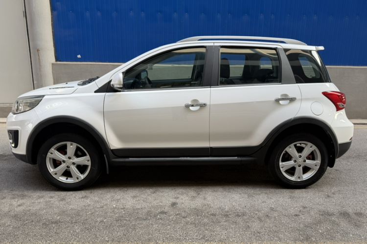 Used Great Wall M4 2014 1.5L Manual Comfort Model Exterior 4