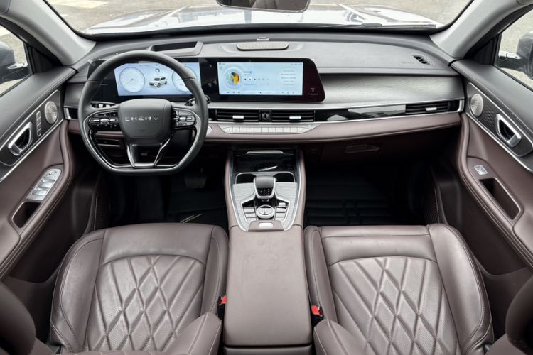 Used Chery Tiggo 8 PRO 2025 290T Two-Wheel Drive Prestige Edition