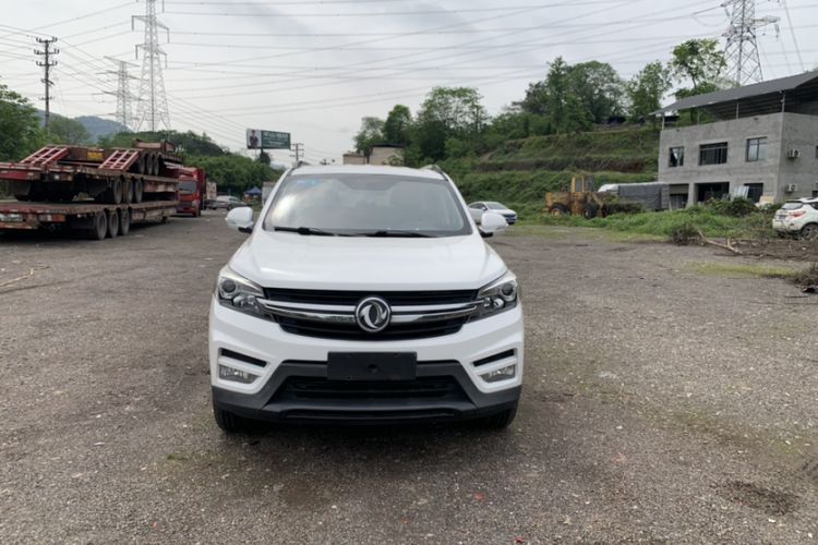 Used Dongfeng Fengon S560 2018 1.8L Manual Urban Model 7 Seats Exterior 1