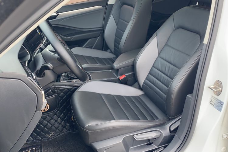 Used Volkswagen Sagitar 2021 280TSI DSG Excellence Edition Left Front Seat