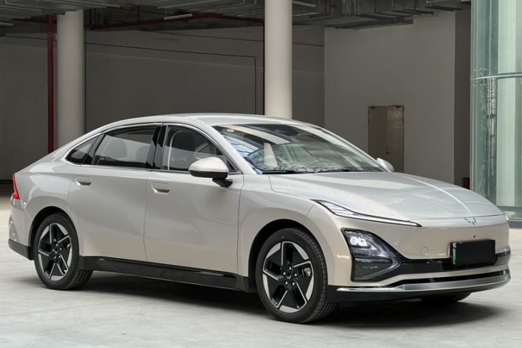 Used Wuling Xingguang 2024 Co-Creation Edition 510 Advanced Model