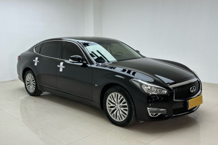 Used Infiniti Q70 2017 Q70L 2.5L Enjoyment Edition