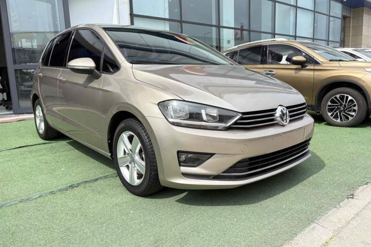 Used Volkswagen Golf Sportsvan 2016 1.6L Automatic Comfort Model Exterior 2