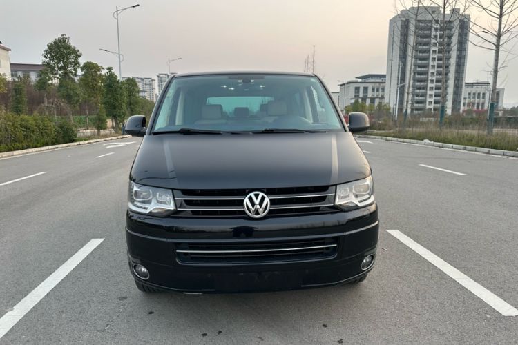 Used Volkswagen Multivan 2012 2.0 TSI Two-Wheel-Drive Luxury Edition
