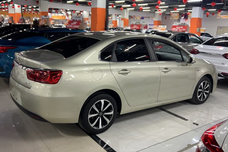 Used Citroen C4 Sega 2016 1.2THP Automatic Luxury Model Exterior 6