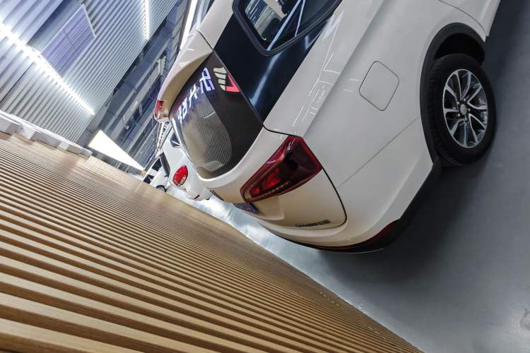 Used Baojun 730 2021 1.5T CVT Fashion Version 7 Seats