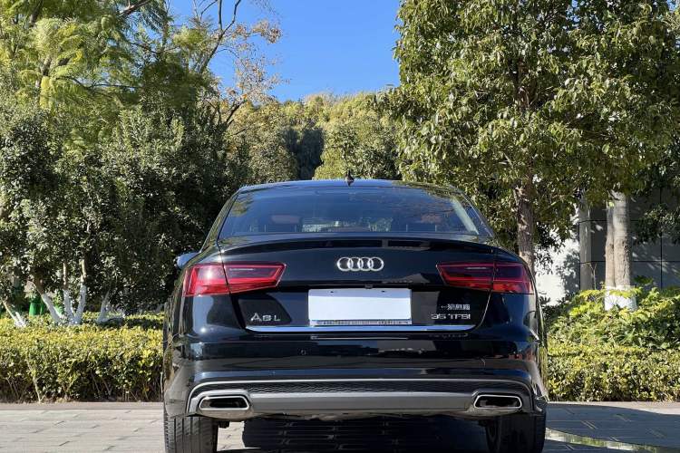 Used Audi A6L 2018 30th Anniversary Edition 35 TFSI Fashion Model