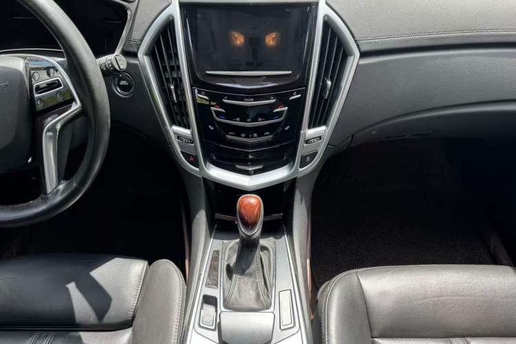 Used Cadillac SRX 2015 3.0L Elite Model
