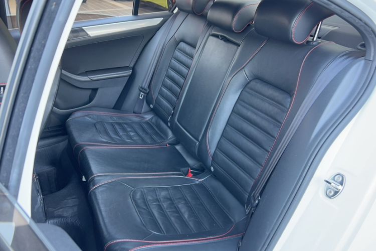 Used Volkswagen Sagitar 2013 2.0 TSI GLI Interior 3