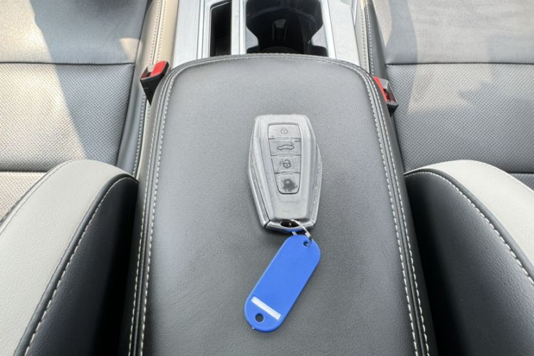 Used Geely Auto Coolray 2020 PRO 240T DCT Hunter
