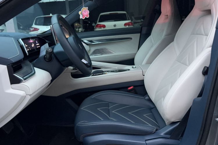 Used Zeekr 001 2021 Ultra-Long Range Dual-Motor YOU Version
