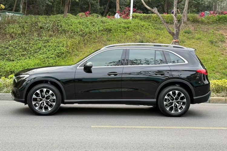 Used Mercedes-Benz GLC 2024 GLC 260 L 4MATIC Dynamic Edition 5-seater Exterior 6