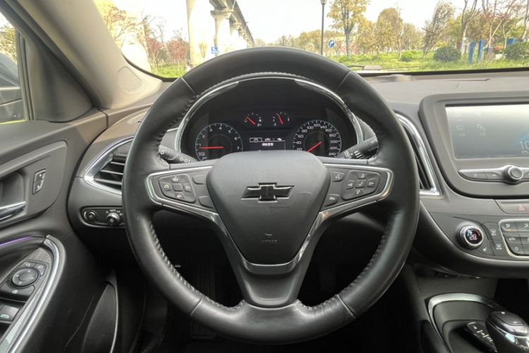 Used Chevrolet Malibu XL 2018 530T Automatic RuiChi Edition Steering Wheel